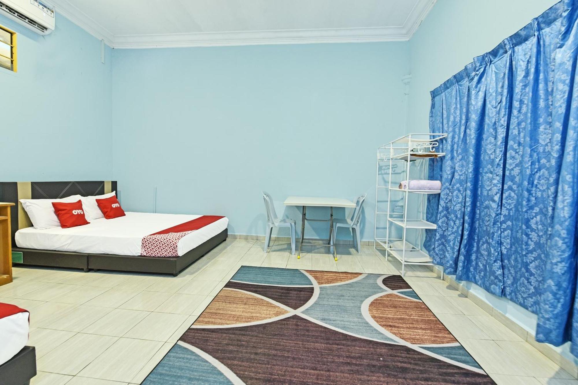 Oyo 90551 Zn Mix Homestay & Roomstay Kampung Raja Buitenkant foto