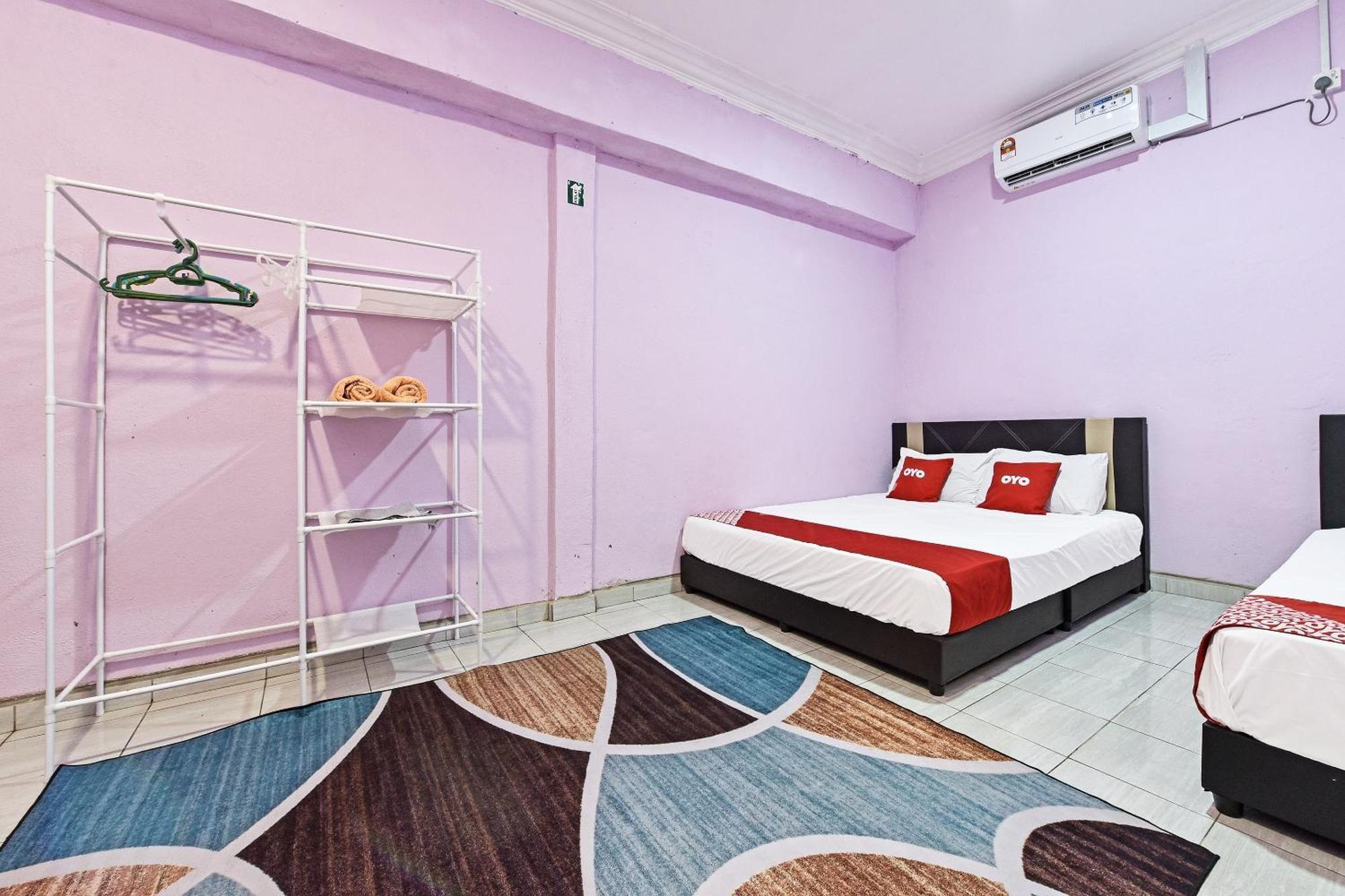 Oyo 90551 Zn Mix Homestay & Roomstay Kampung Raja Buitenkant foto